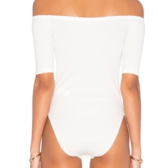 Revolve NEW Capulet Off-The-Shoulder Bodysuit Size S - Picture 2 of 10